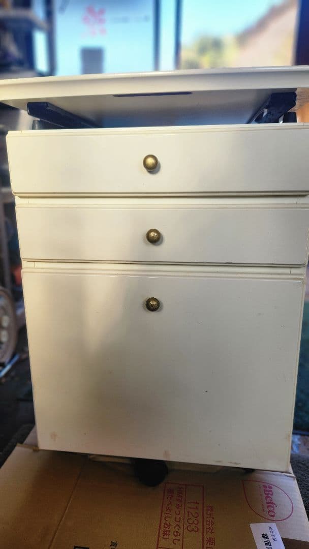 ホワイト 学習机のみ 送料別(引取り限定)