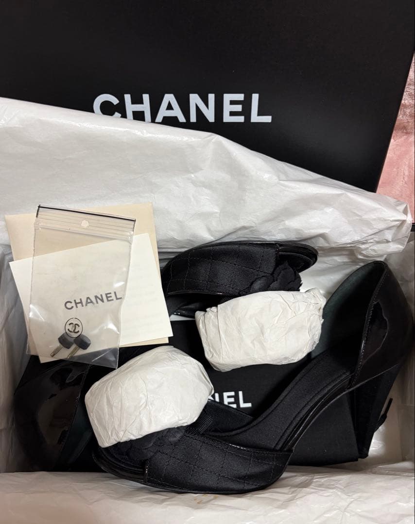 CHANEL カメリア　ヒールパンプス