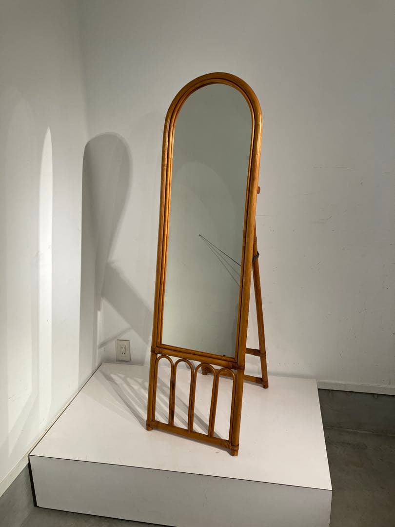 オールド　ラタン　スタンドミラー、折りたたみ、レトロ、和モダン、姿見、鏡、