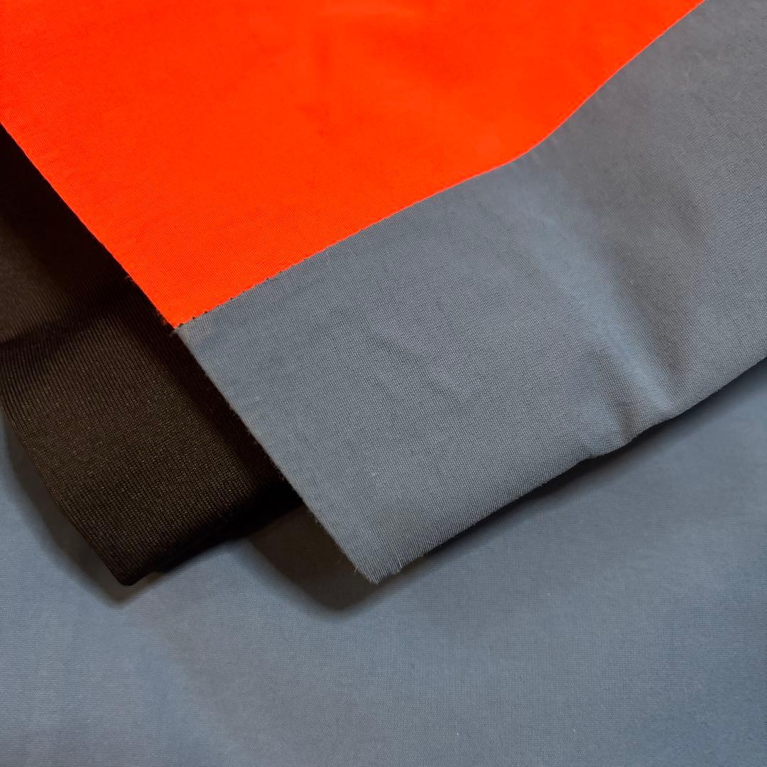 686 シックスエイトシックス GORE-TEX スノーボードジャケット　M