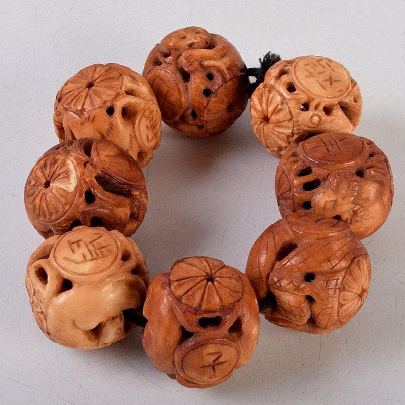時代提げ物　木彫　干支　根付　トンボ玉　数珠　念珠　装飾品　N　8780