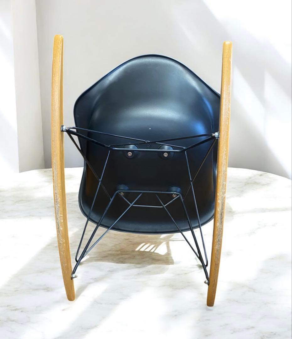 リプロダクト　イームズ　RAR　ロッキング　アームシェルチェア　ブラック