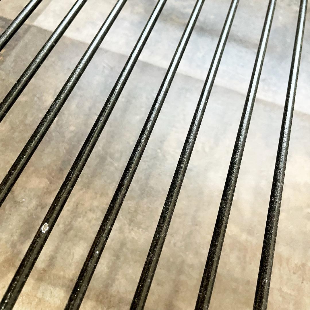 unico “EDDY” ガラス×アイアン ローテーブル 黒 透明 鉄