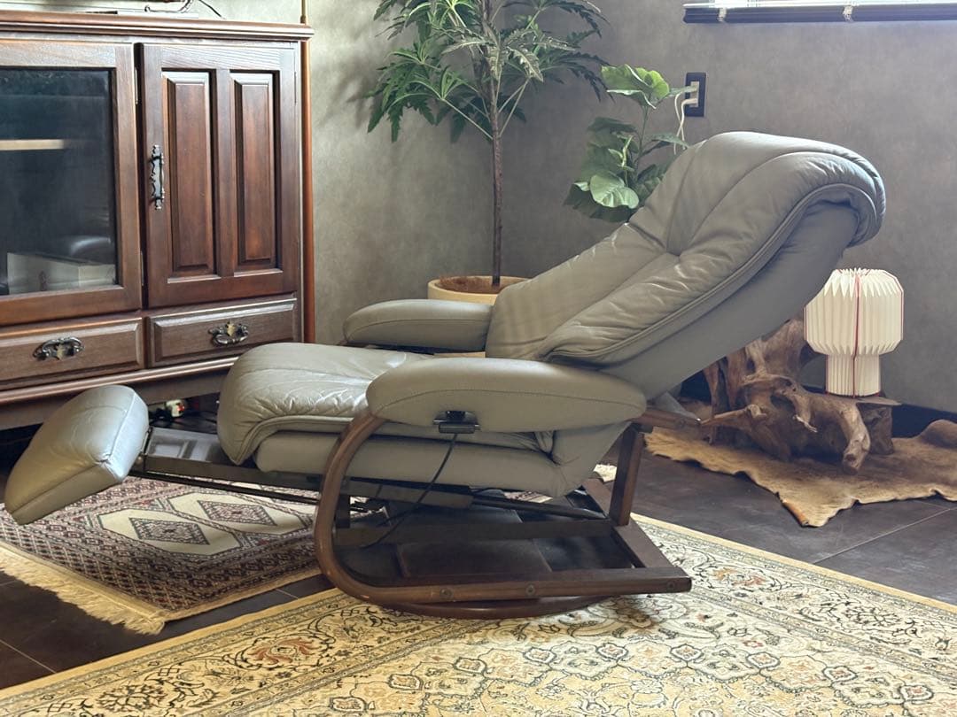 フジファニチア　FUJIFUNITURE パーソナルソファ　本革レザー　YZ