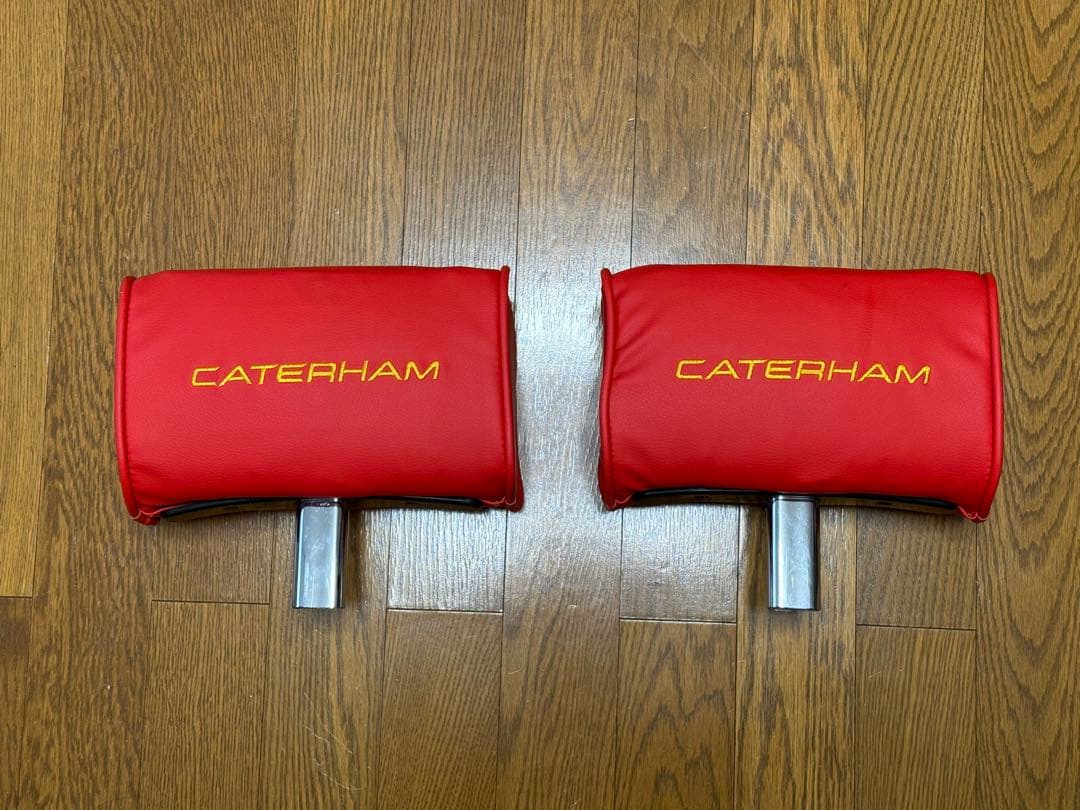 CATERHAM レッドヘッドレスト 2個セット
