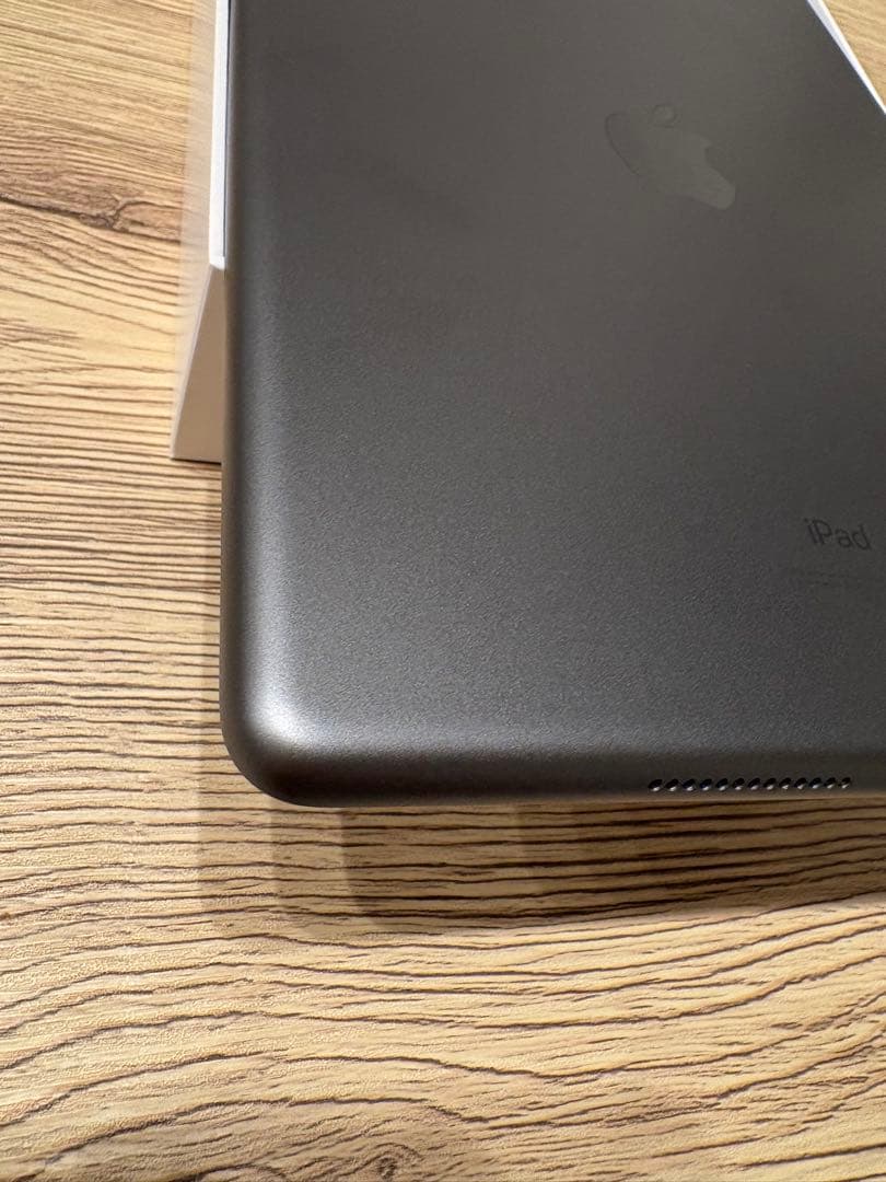 【美品】iPad9世代 64GB スペースグレー