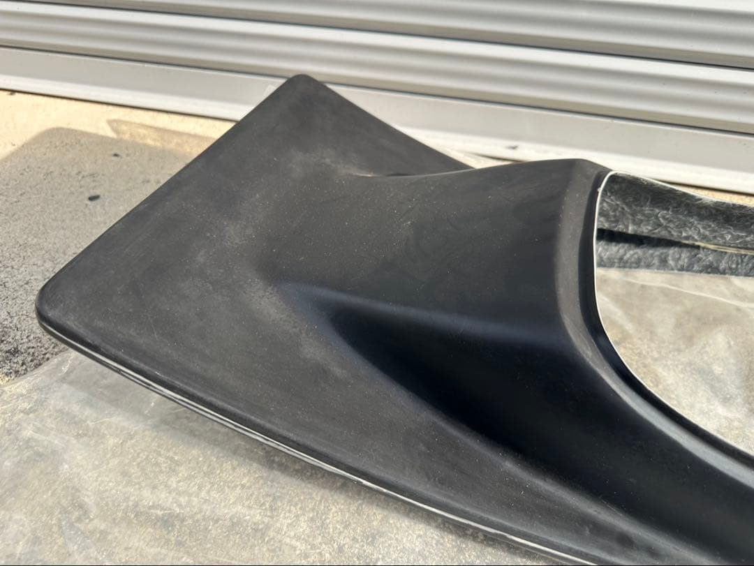 g*ん様 新品ZEPHYRx キッタンテール　ゼファー400カイ　BEET ビー