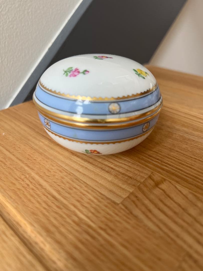 アウガルテン　ビーダーマイヤー　小物ケース　ボンボニエール