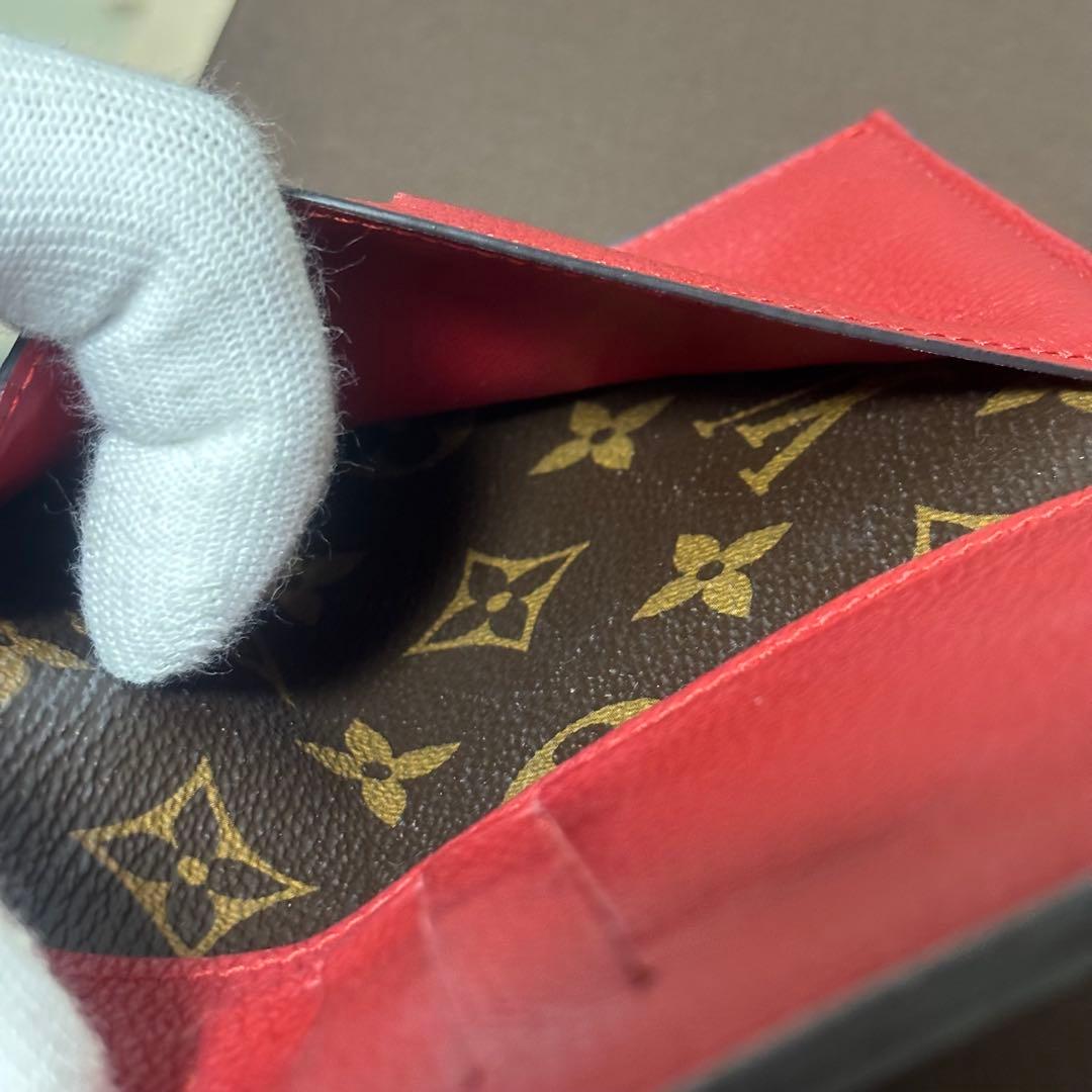 ルイヴィトン ポルトフォイユ パラス コンパクト