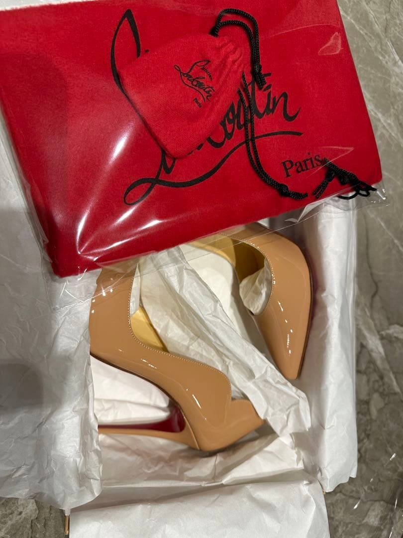 【美品】クリスチャンルブタン/パンプス