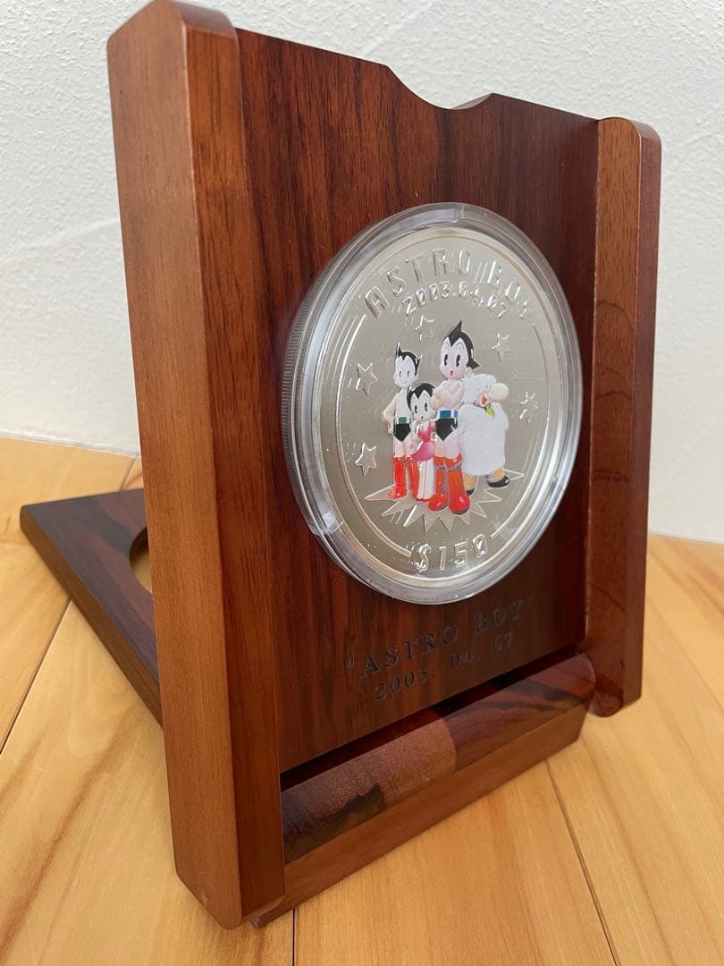 シエラレオネ　鉄腕アトム生誕記念 1キロ銀貨　$150 ASTROBOY