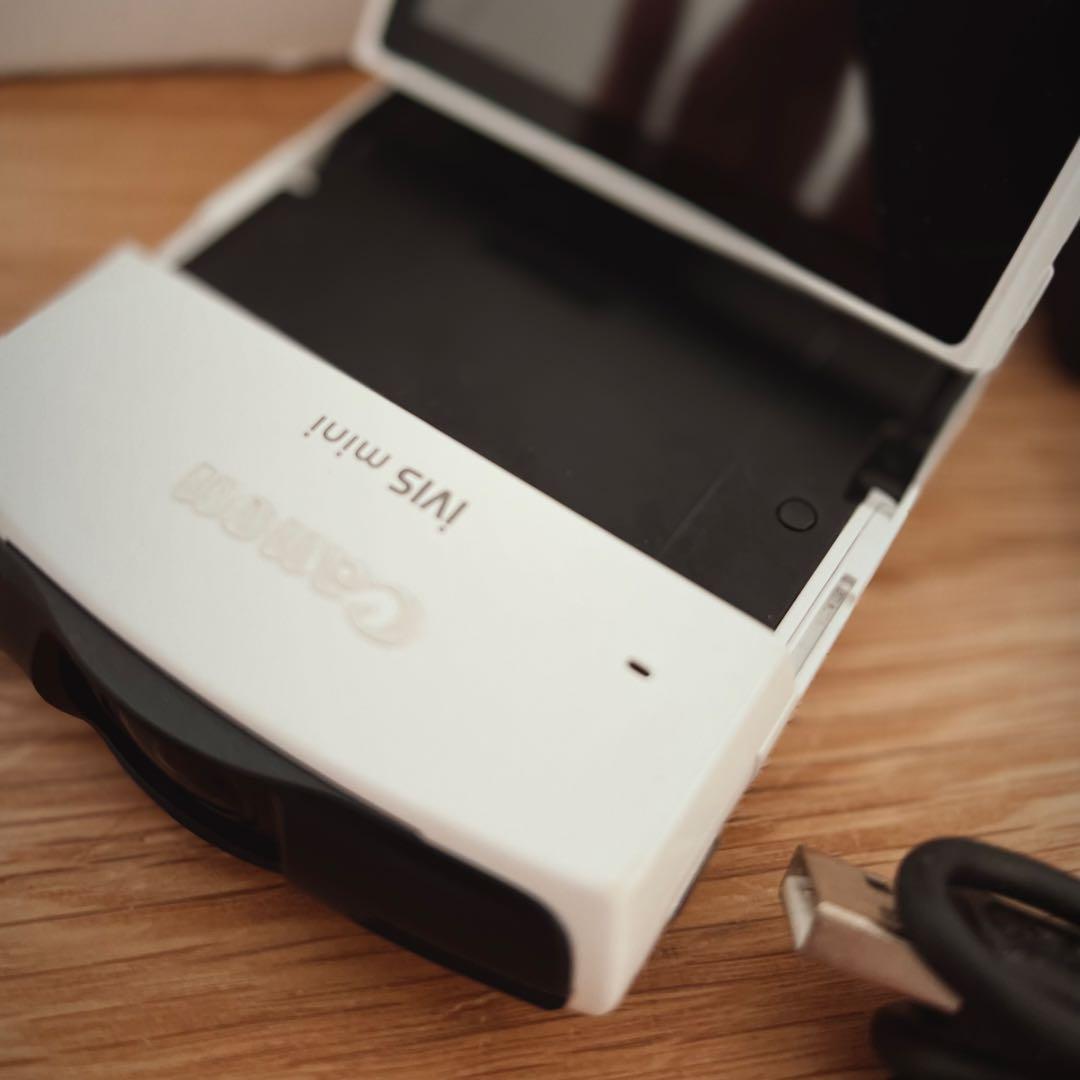 極希少【Canon】iVIS mini 超広角ビデオカメラ バッテリー2個