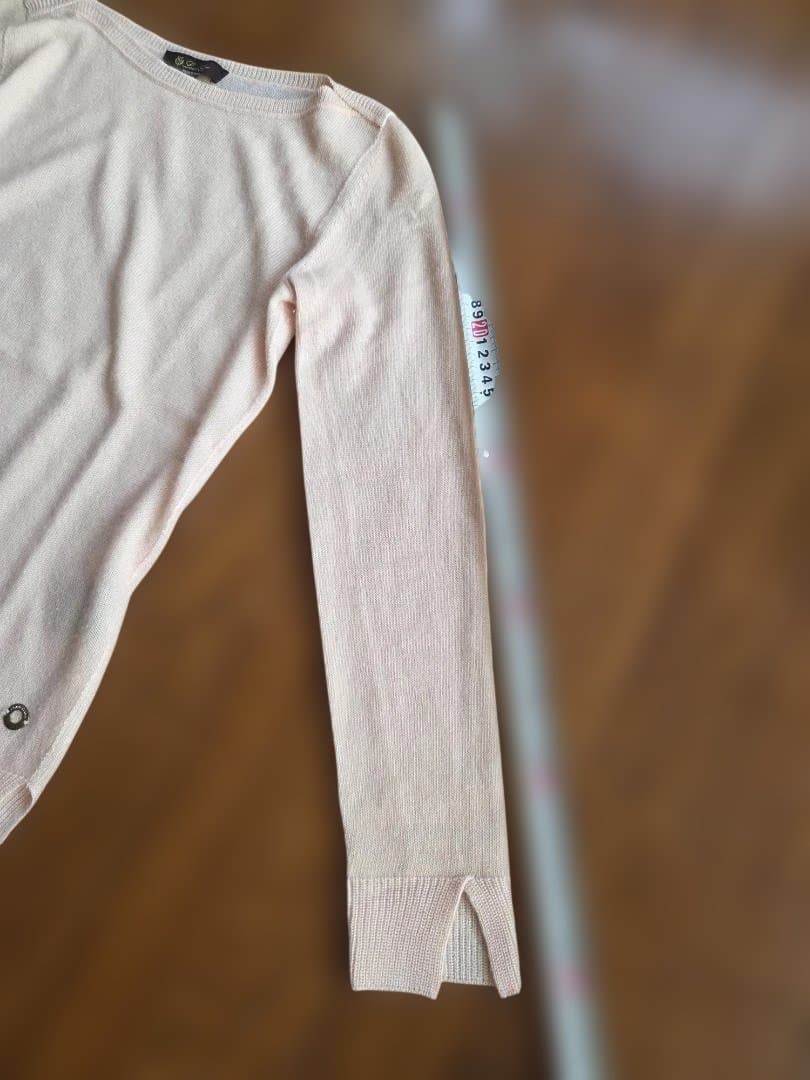 LORO PIANA ライトピンク クルーネック ニット