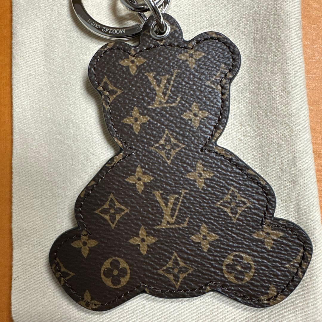 [正規品] 美品✨LOUIS VUITTON クマ型キーホルダー