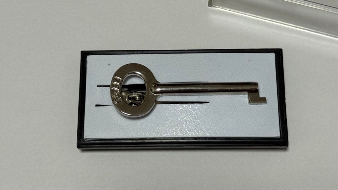 忍び錠形　ネクタイピン