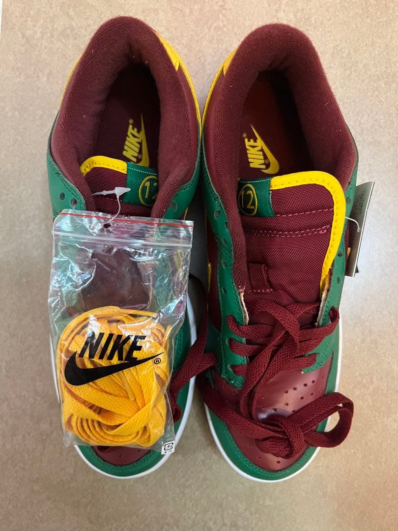 Nike スニーカー 12 グリーン/バーガンディ