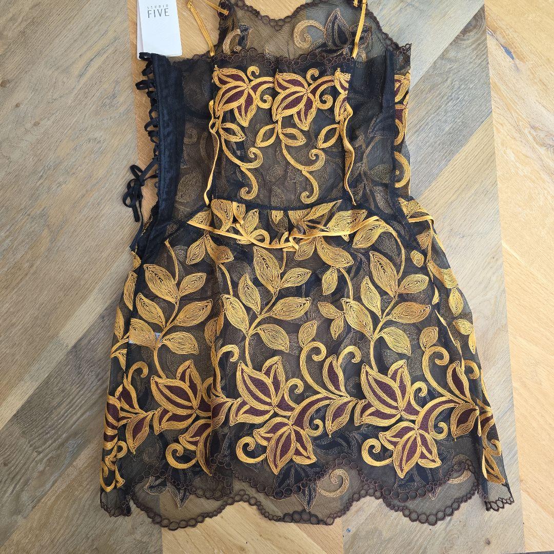 STUDIO FIVE 刺繍レースキャミソール　ワコール　新品