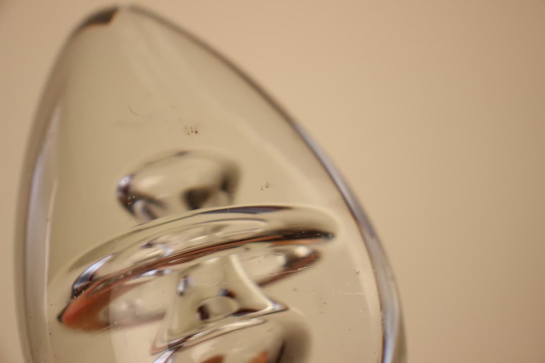 ヴィンテージ　ガラス　卵形　ペーパーウェイト　インテリア