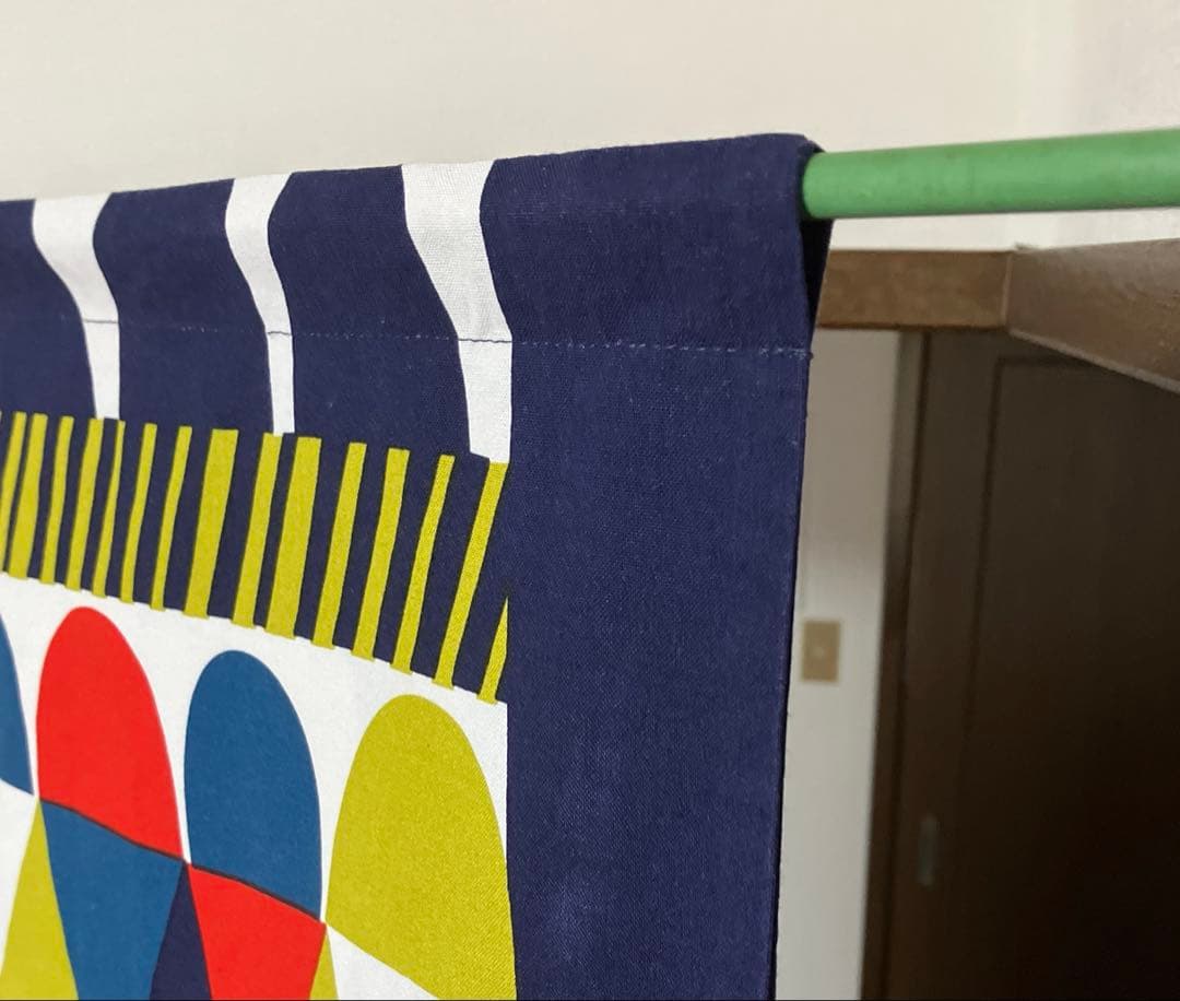 【新品】 マリメッコ　Toteemi/トーテミ両面テーブルクロス　廃盤レア