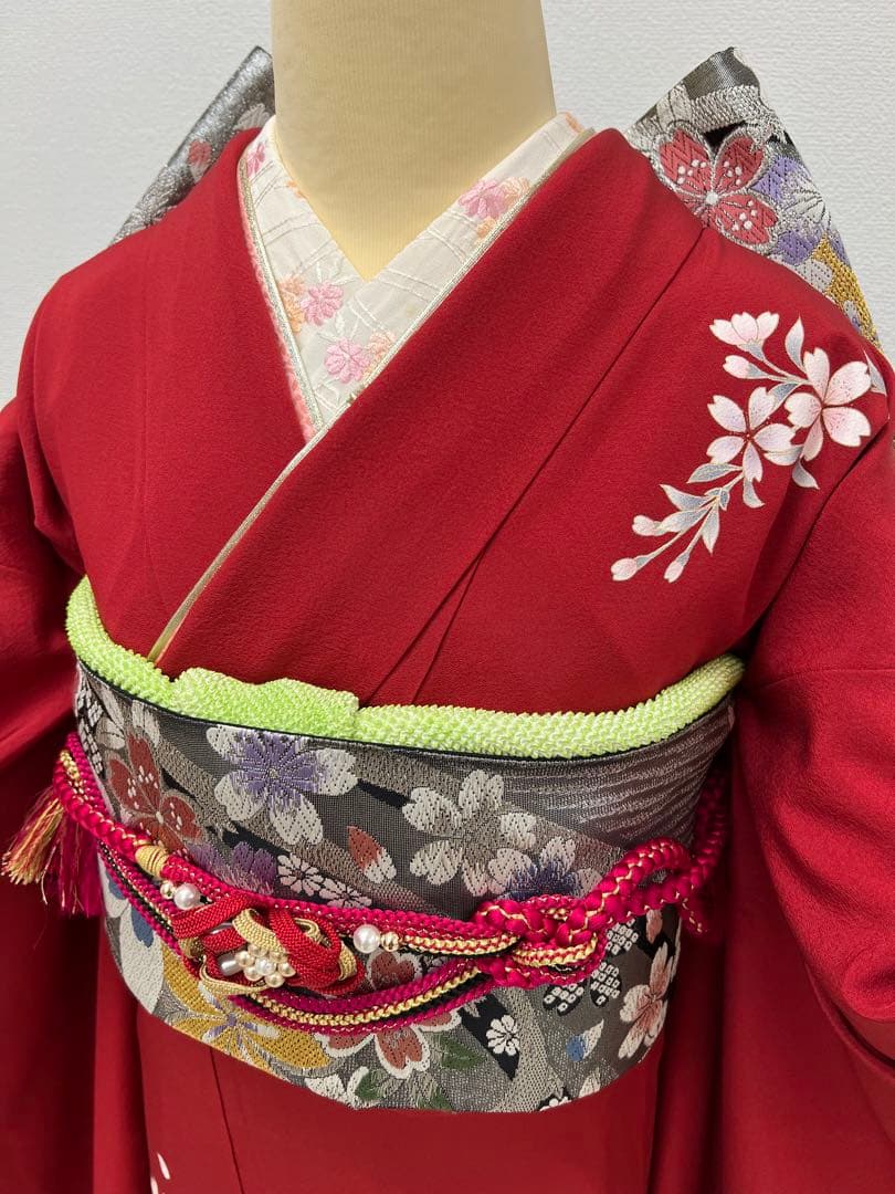 振り袖　フルセット　長襦袢　金彩加工　成人式　赤　桜　結婚式　ガード加工　765