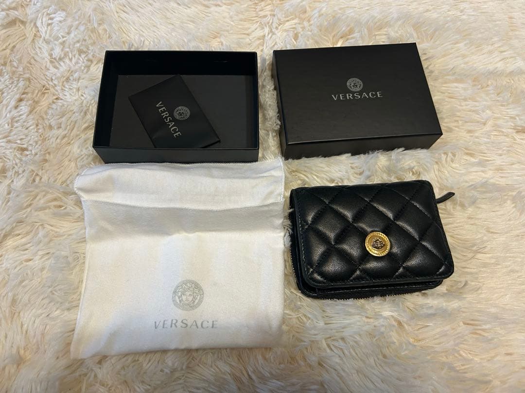 Versace 財布　美品