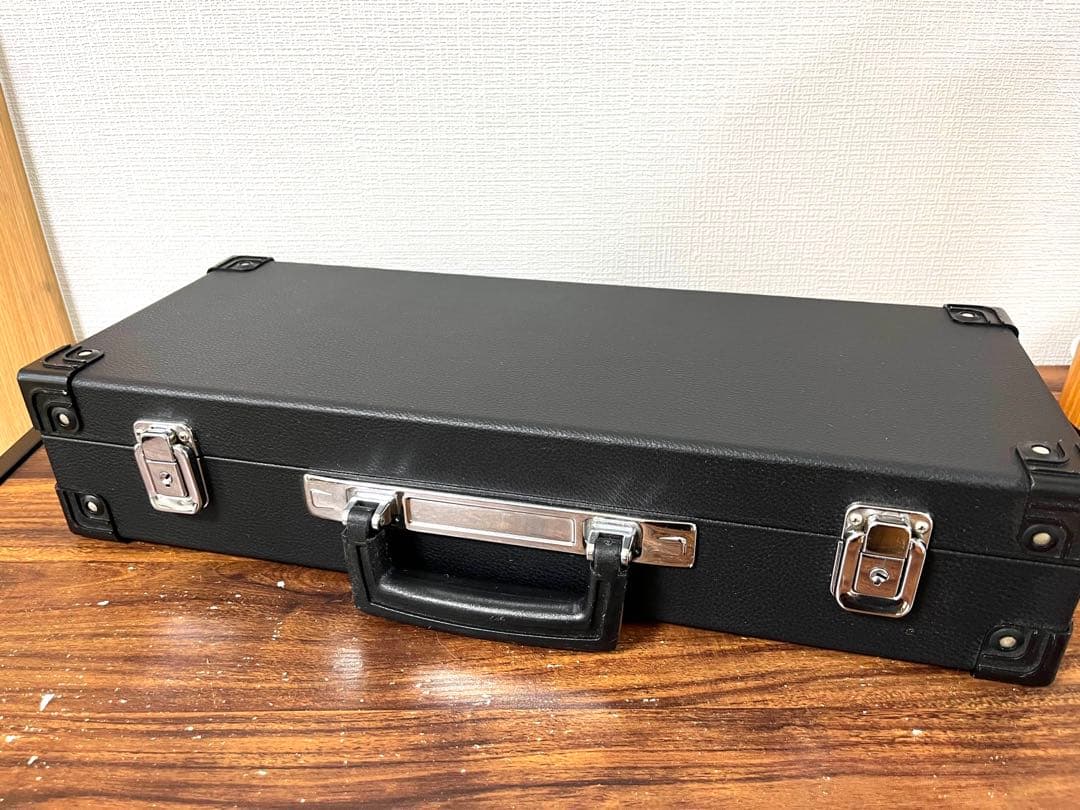 【美品】包丁用アタッシュケース（6本収納・鍵なし）と和包丁3本セット