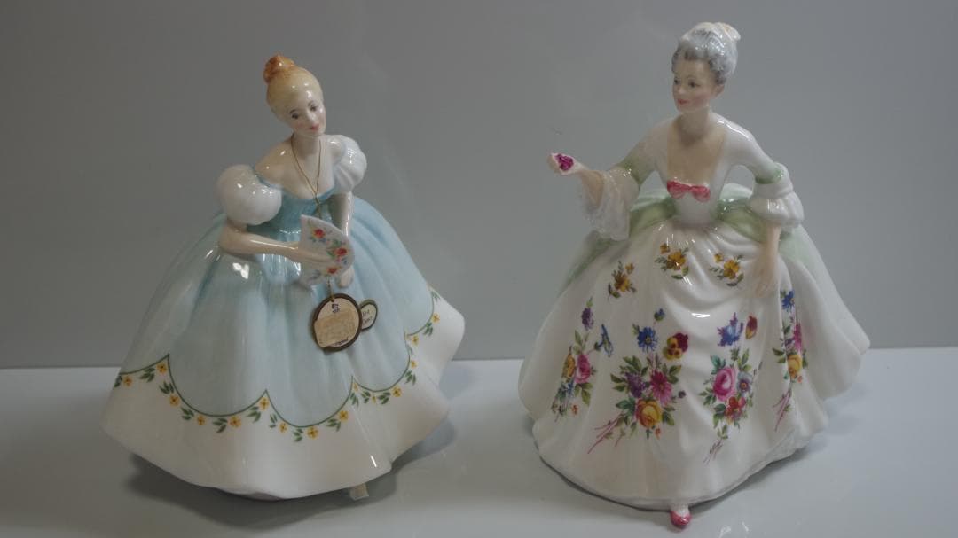 A3943   陶器人形 DIANA 高さ:約20cm