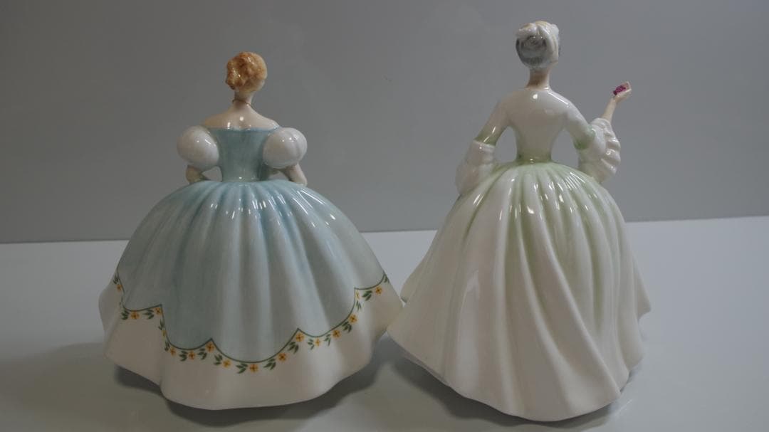 A3943   陶器人形 DIANA 高さ:約20cm