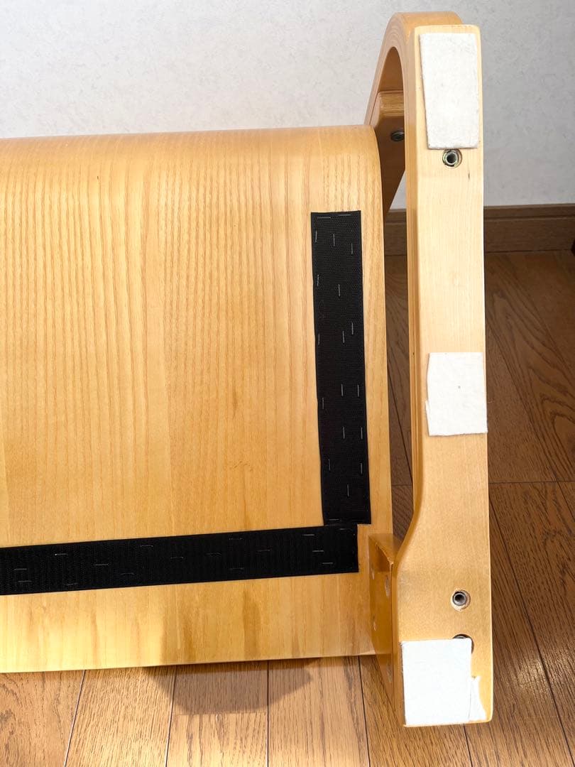 座椅子 木製 肘かけあり クッションなし