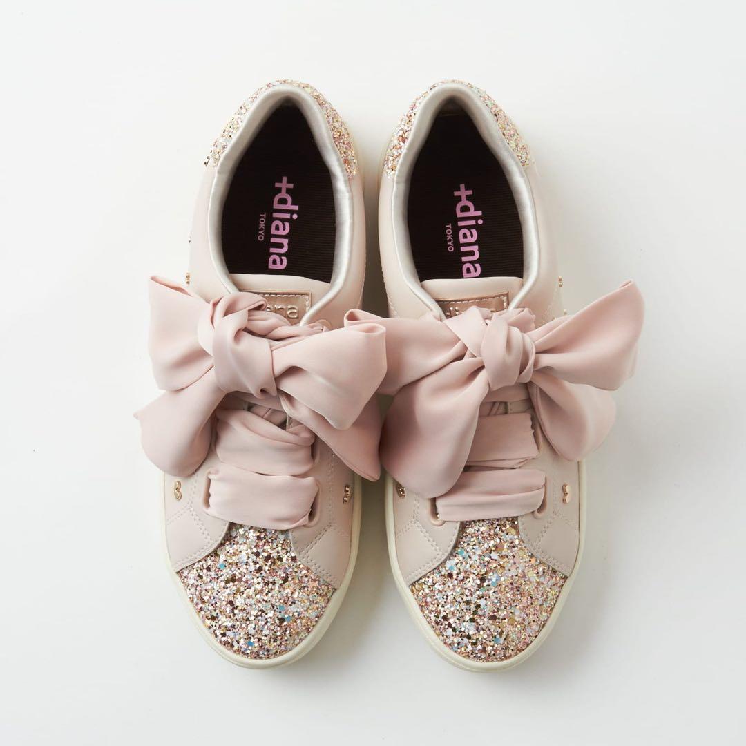 らり プラスダイアナ　バレンタインスニーカー