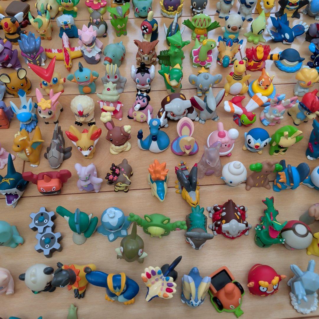 任天堂　ポケモン　指人形　ポケモンキッズ 約350個