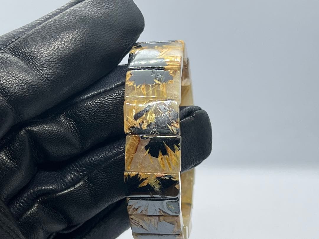 ひ*よ様 ①ゴールドルチルクォーツ太陽放射ルチルバングルブレスレット