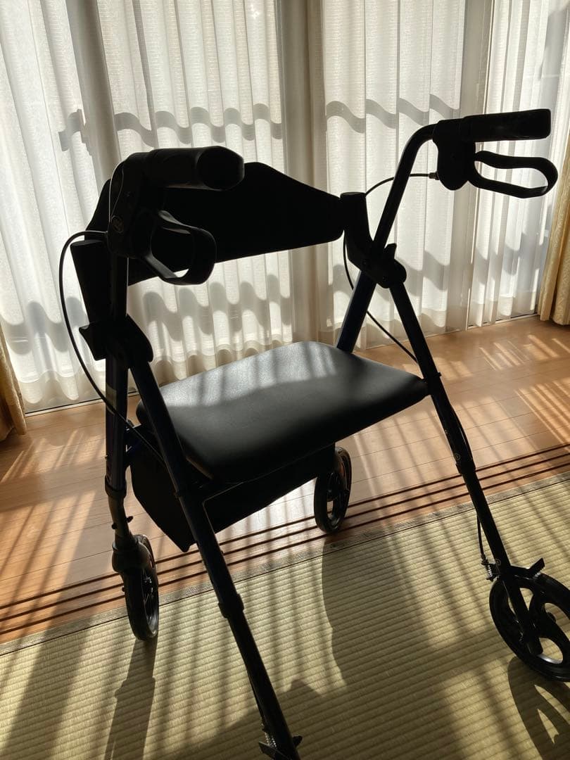 新品　歩行器　介護　シニアカー　車椅子