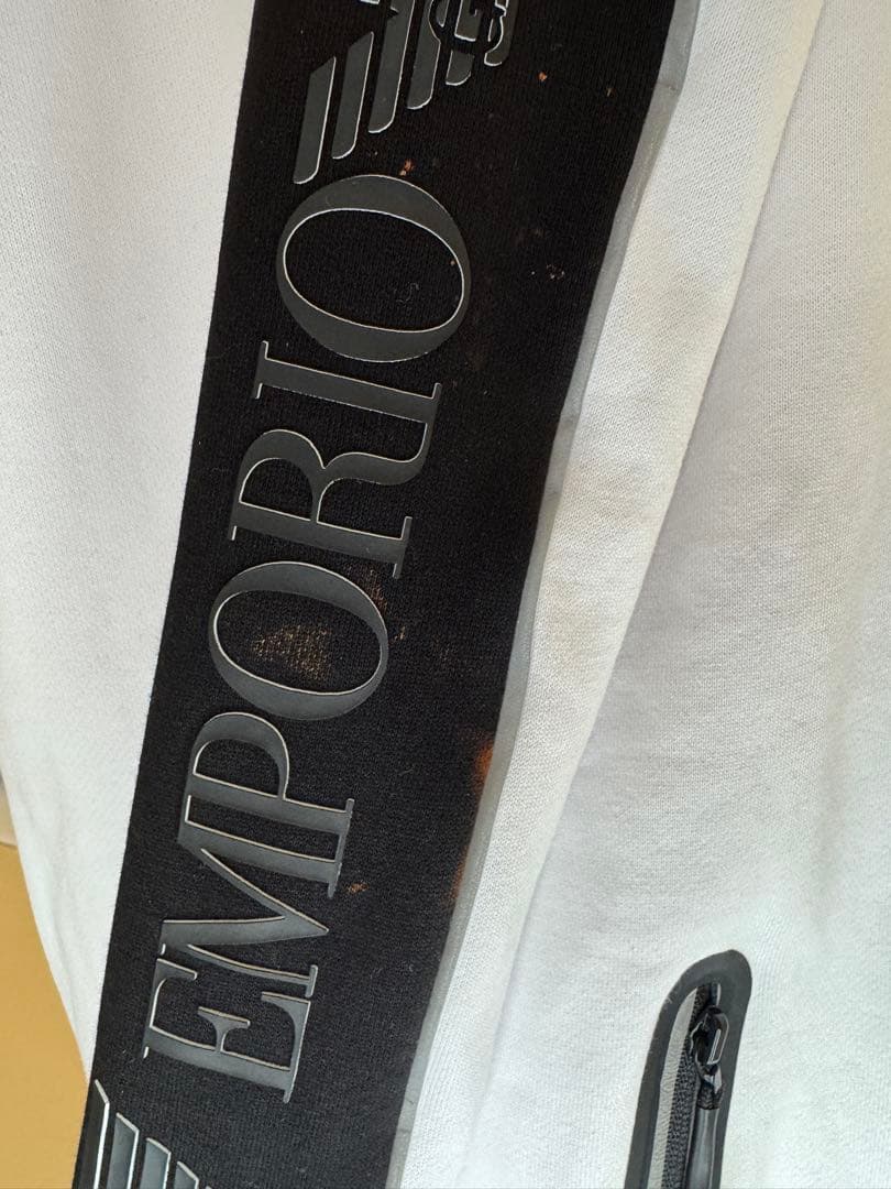 EA7 EMPORIO ARMANI 袖ロゴラインL（XL）ほぼ新品