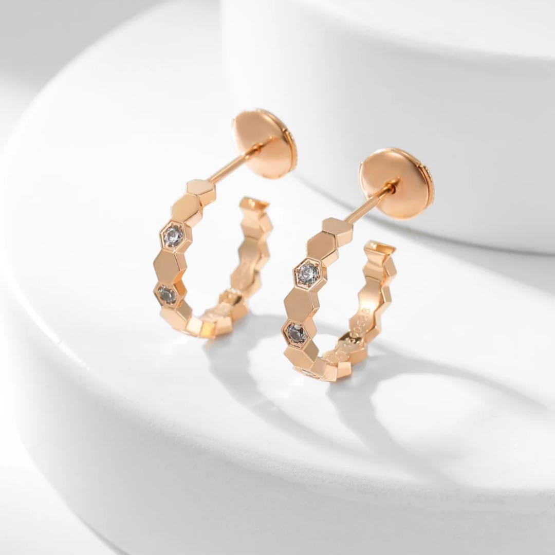 ゴールドピアス