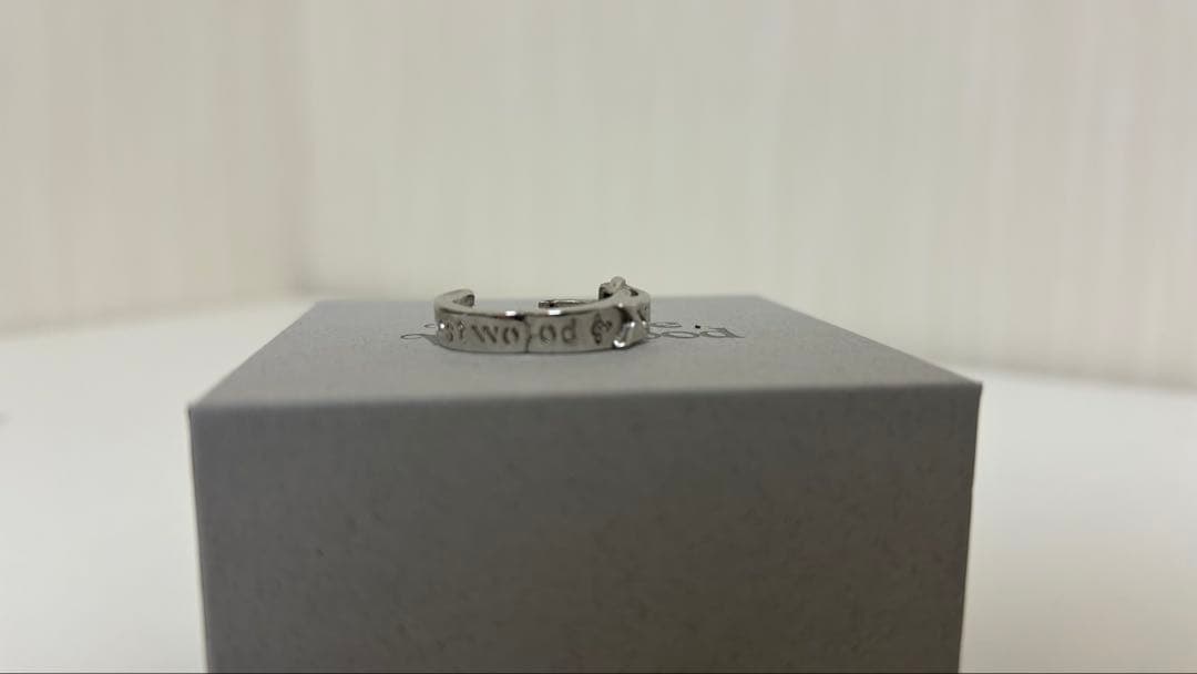 Vivienne Westwood Man シングルフープピアス