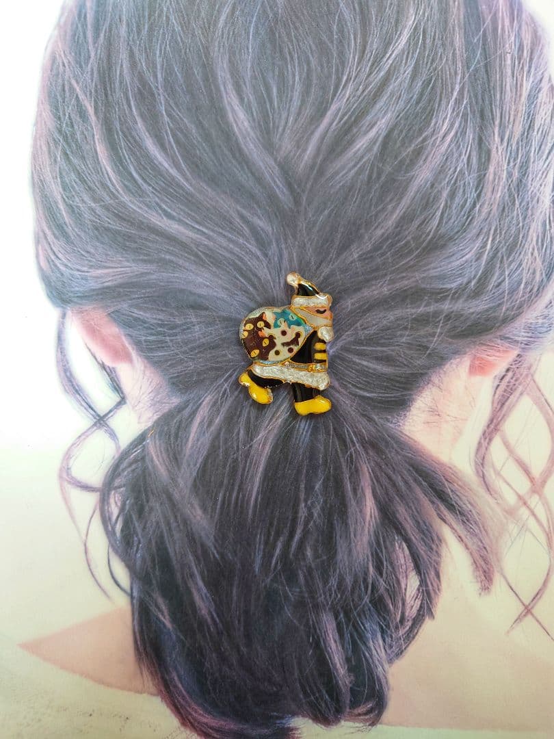 レジン　猫　サンタクロース　ヘアゴム　ブローチ　ポニーフック　No.340