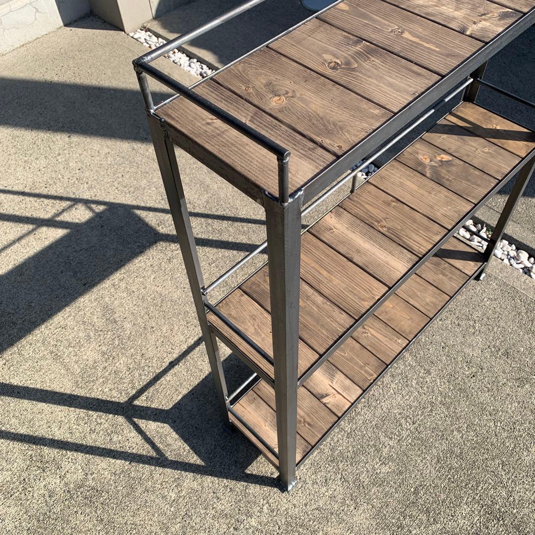 アイアンシェルフ