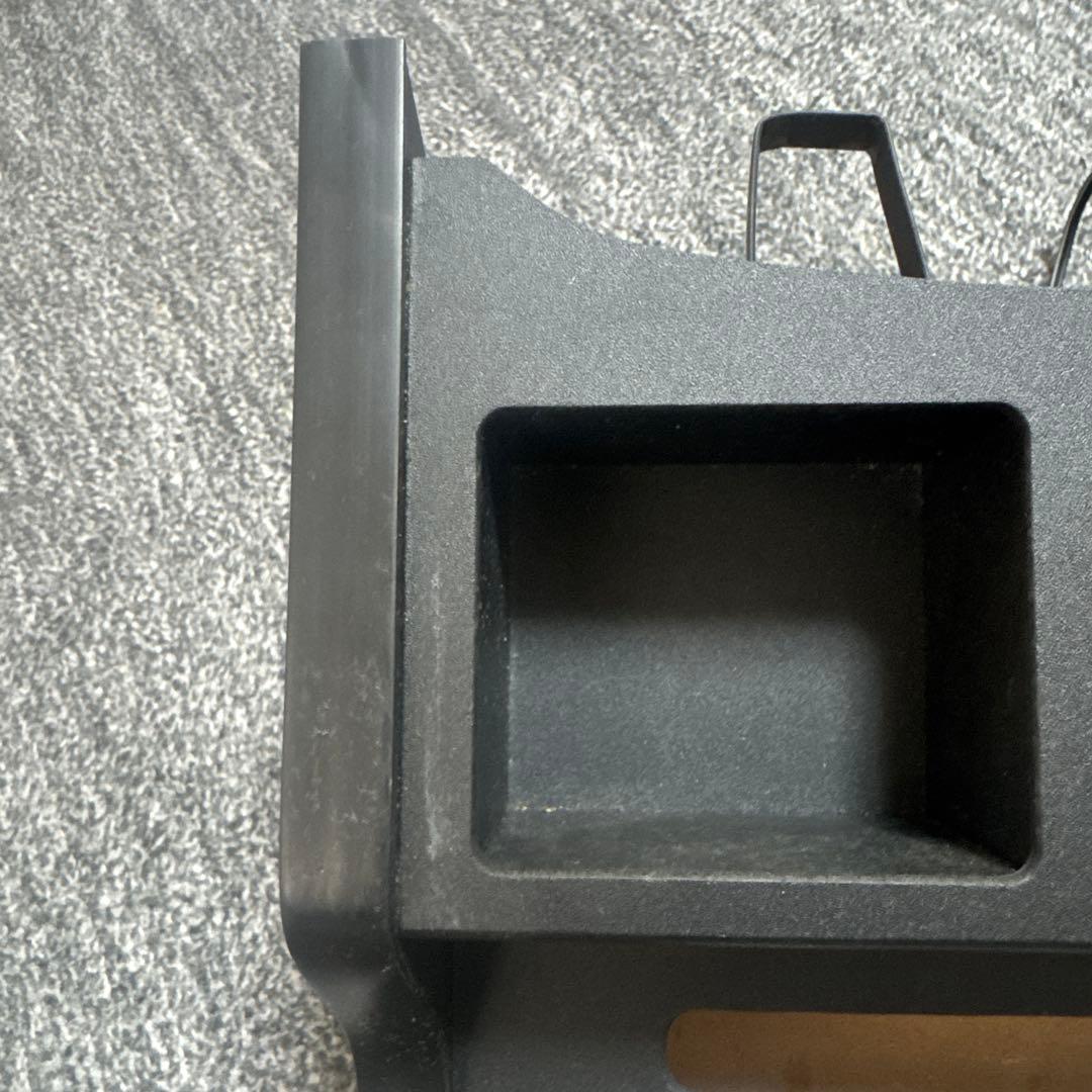 ボディラインドリンクホルダー ティッシュ入れるタイプです。