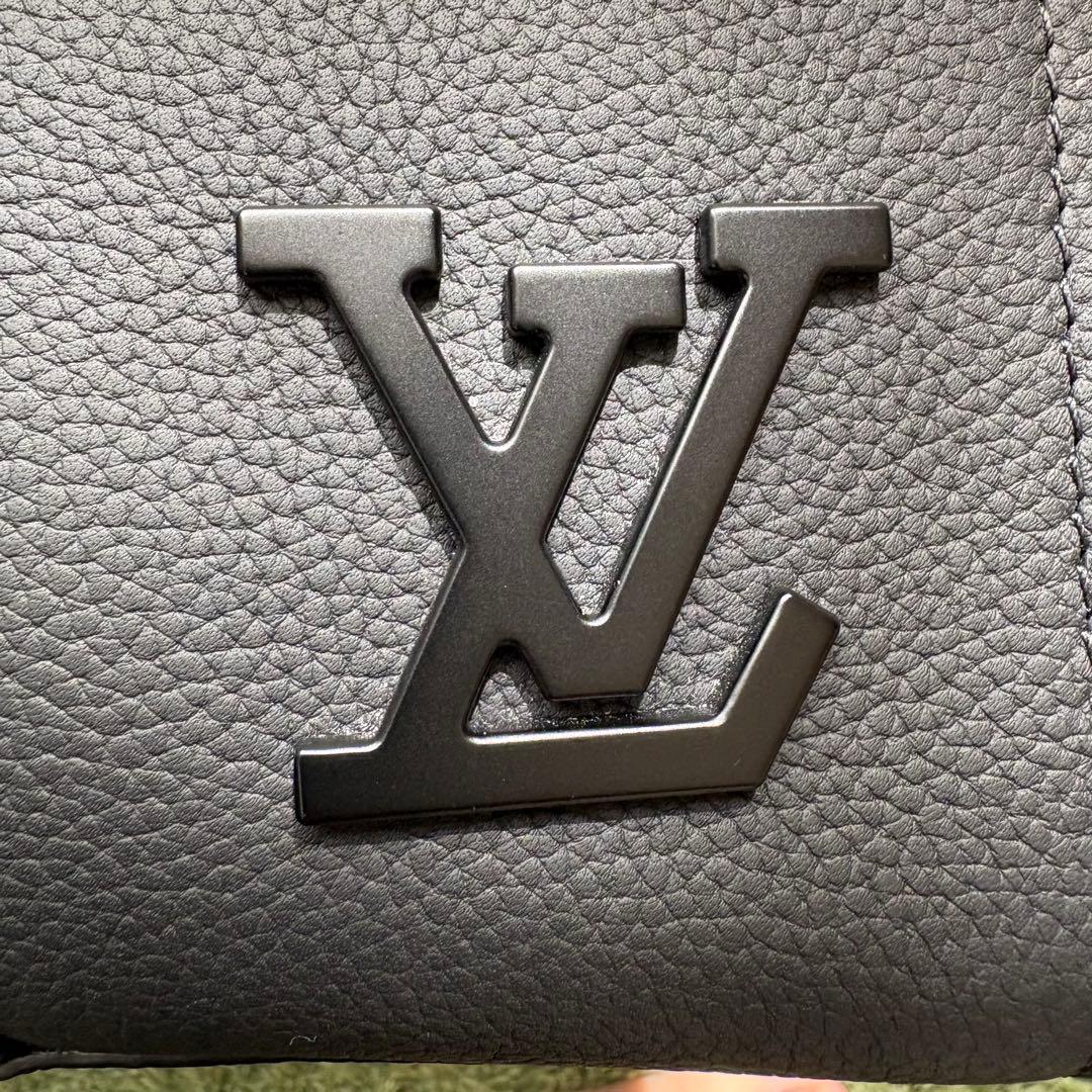 LOUIS VUITTON ブラック トートバッグ