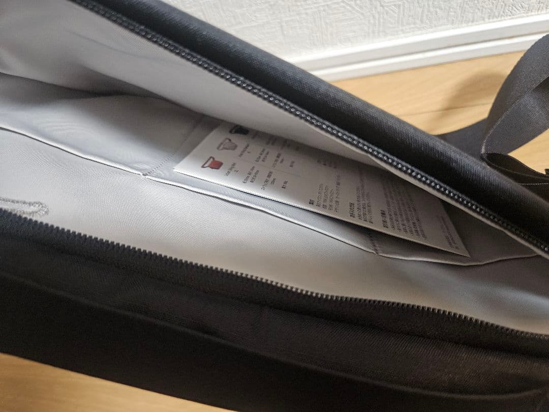 バッグ Orbitkey Urban Sling Plus