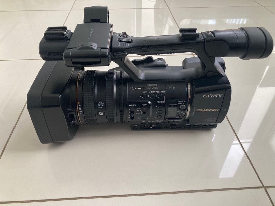 ソニーSONY nx5j 業務用ビデオカメラ ➕FMU128とバッテリー➕マイク