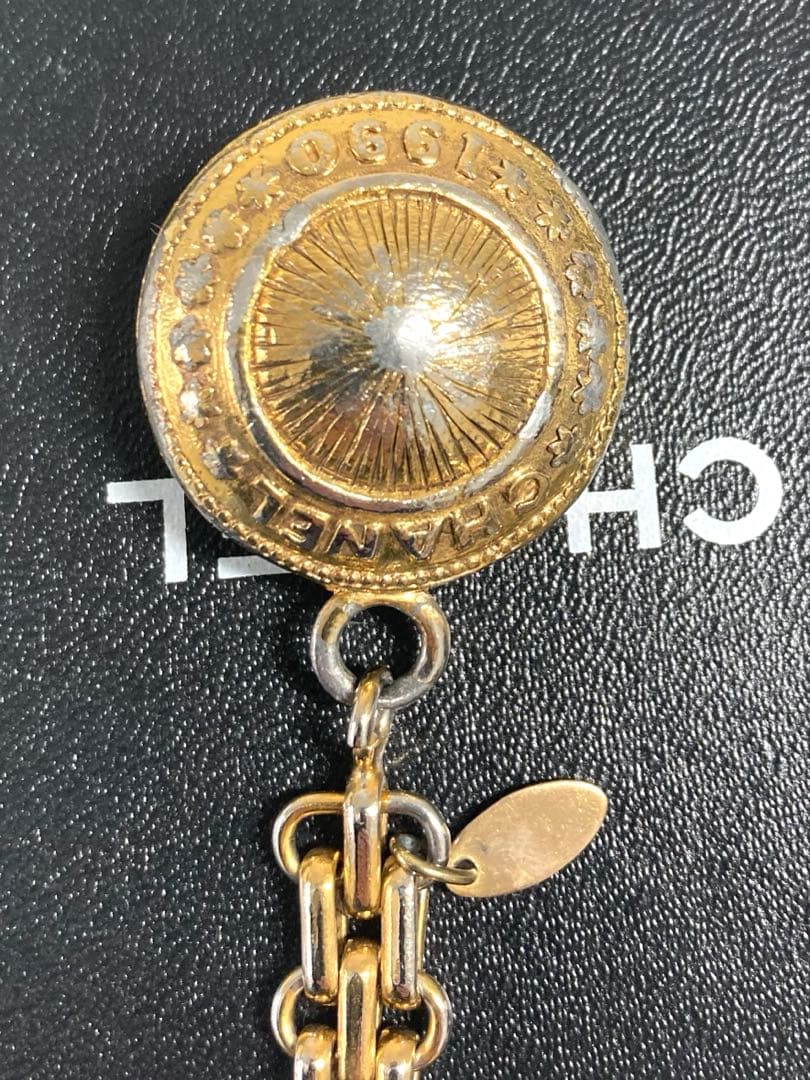 CHANEL シャネル　キーホルダー　キーリング　バッグチャーム　ゴールド　箱付