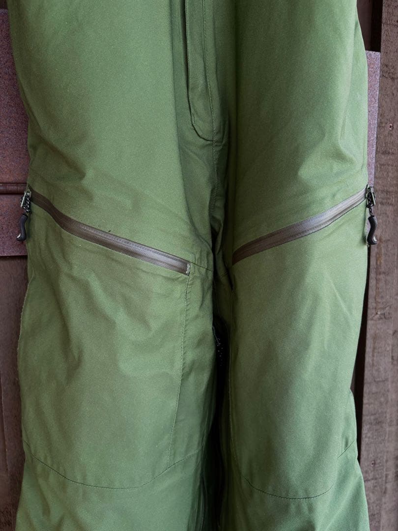 P.RHYTHM outerwear YOTEI PANTS　Lサイズ
