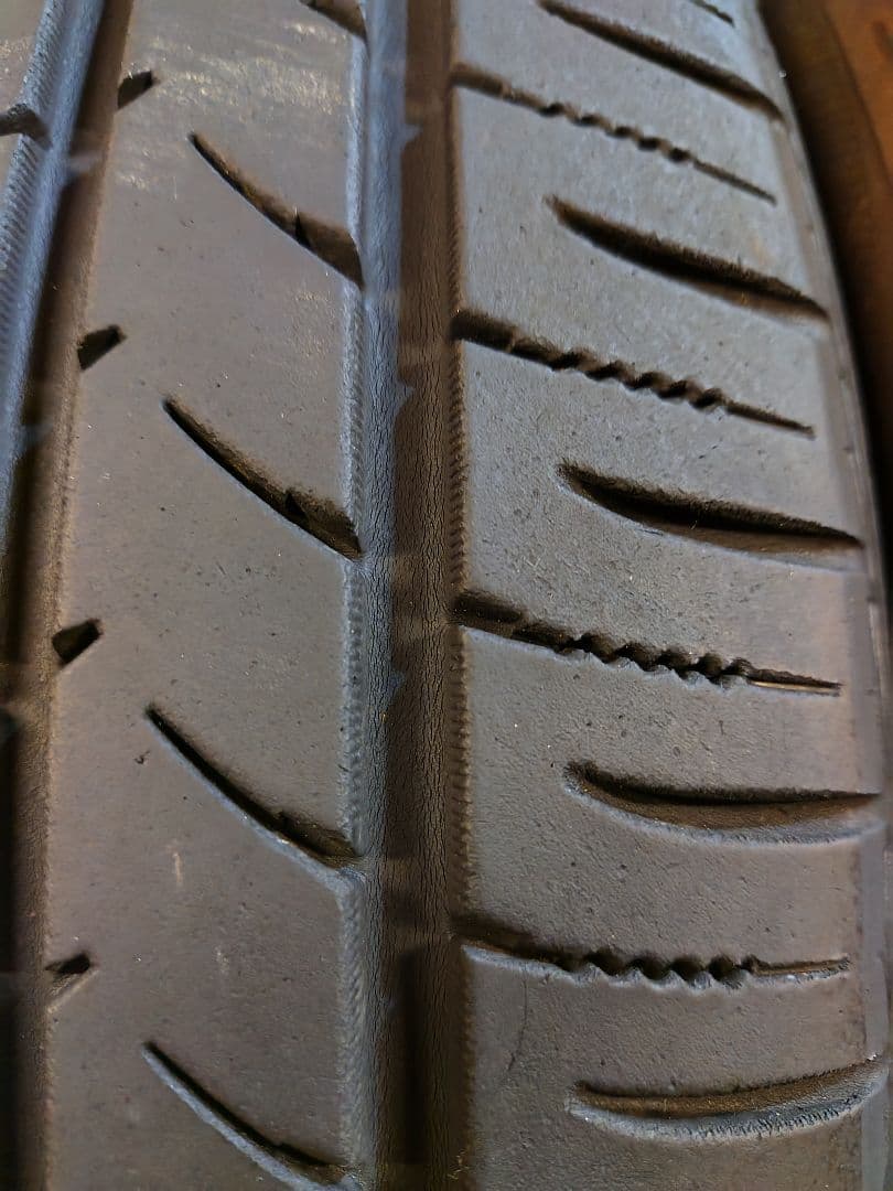 なおちゃん225/45/R18 TOYO　NANOENERGY3P　㉔