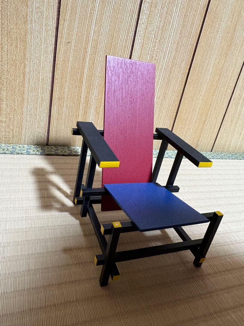 Vitra ヴィトラミニチェアコレクション　レッド＆ブルー スツール