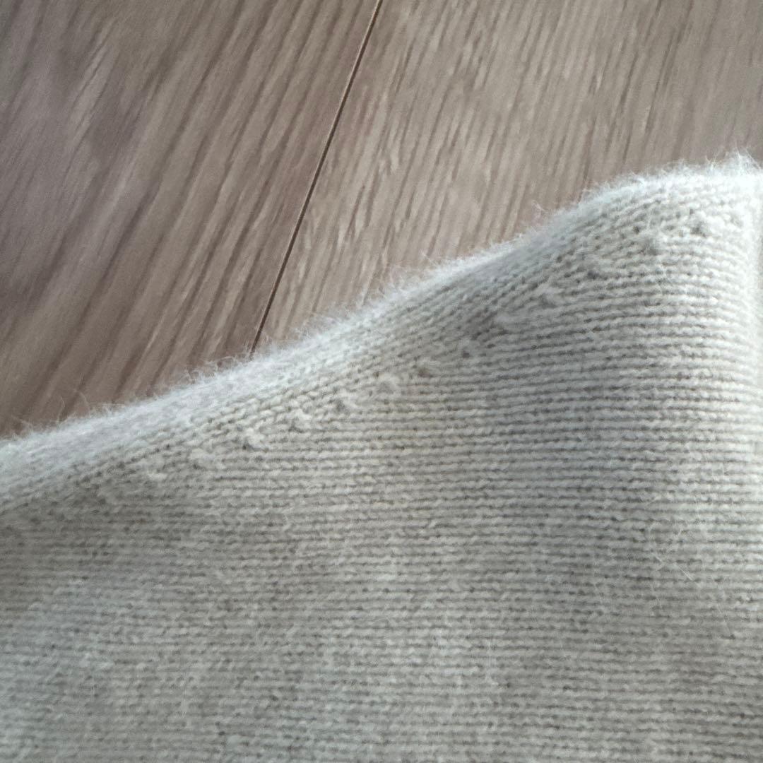 新品未使用　ルフィル　ライトベージュ　ハイネック クロップドニット