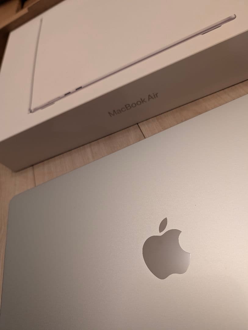 MacBook Air 15インチ M3 US配列 256GB /16GB