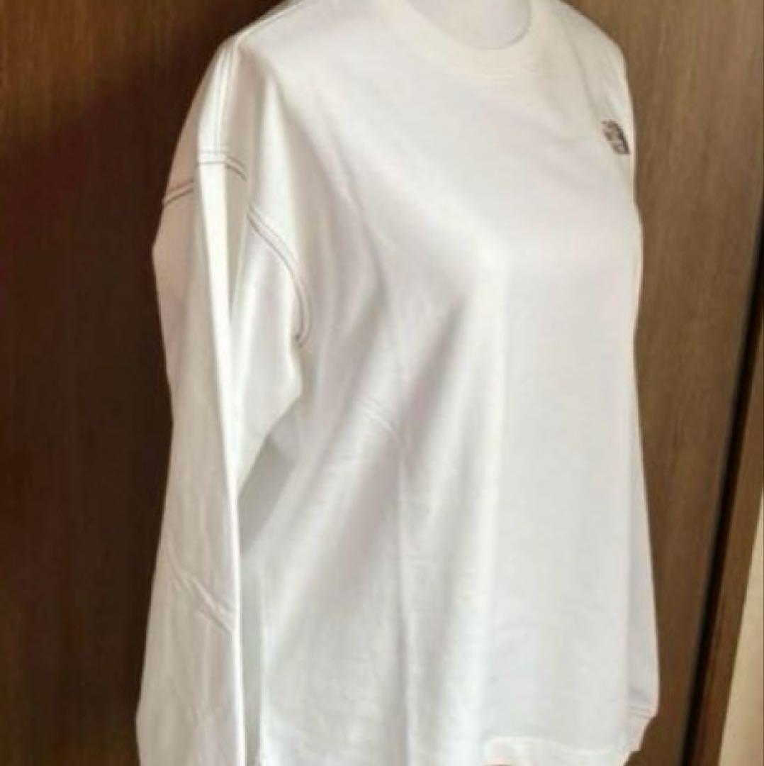 新品未使用　韓国正規 ノースフェイス　ESSENTIAL TEE ホワイト　S