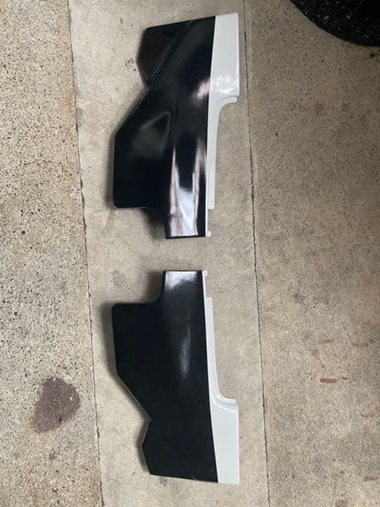 CBR400F 純正サイドカバー